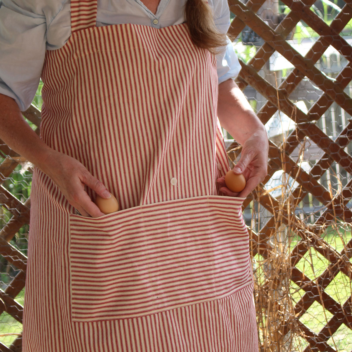 Red down lifestyle 2