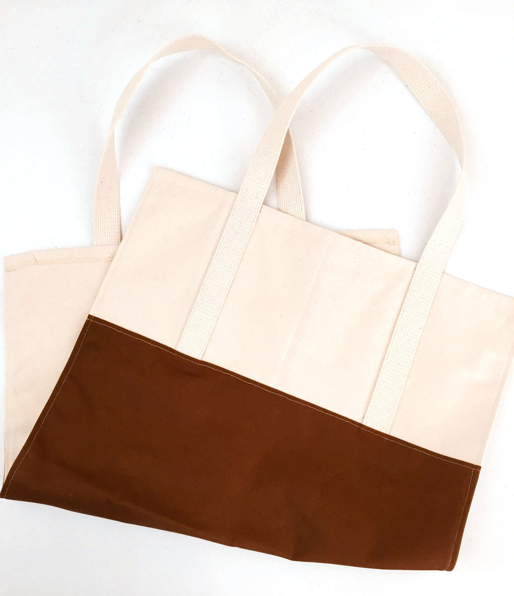 Log Carrier – brown and cream Log Carrier – brown and cream