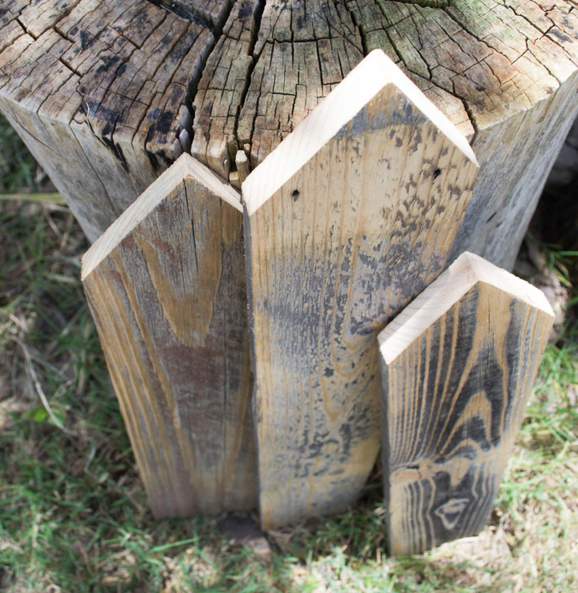 Rustic Wood Signs – ends
