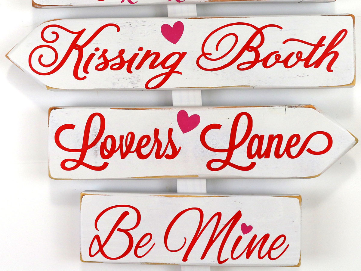 Valentine’s Day bottom 3