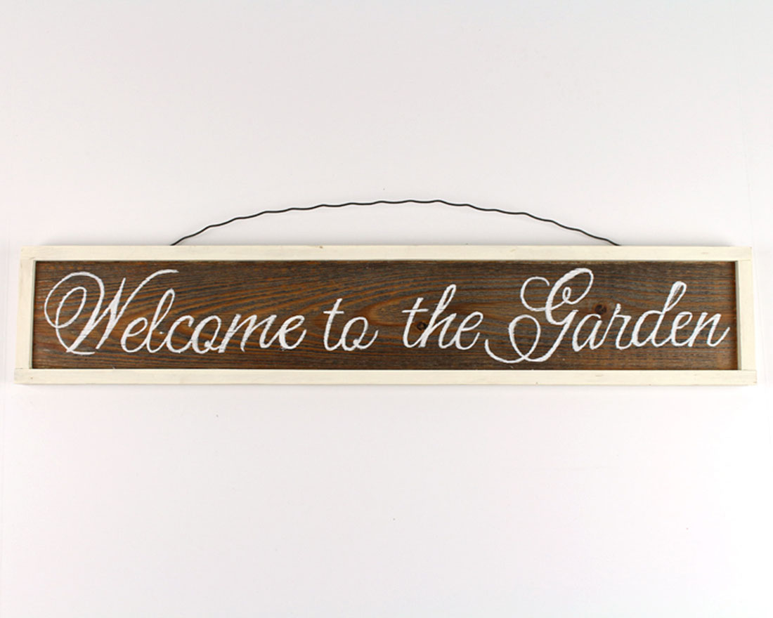 WttG plain white frame