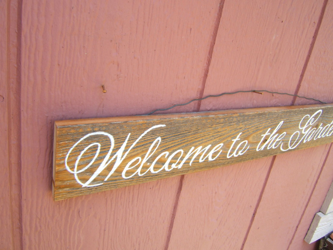 welcome to the garden top left